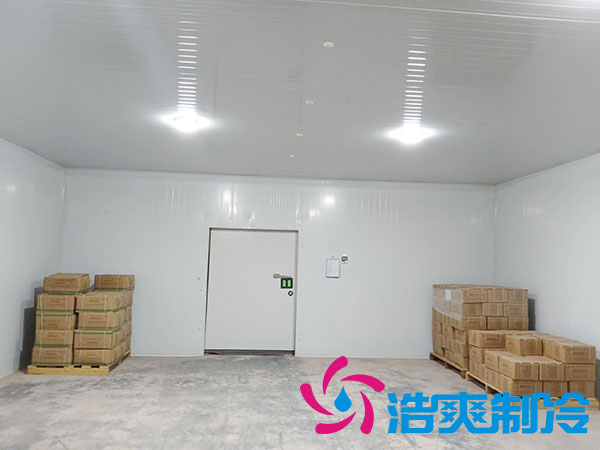 　　以上就是關(guān)于醫(yī)藥冷庫(kù)專(zhuān)用倉(cāng)庫(kù)中冷庫(kù)溫度要求范圍的詳細(xì)介紹，相信您看完一定對(duì)此有了更加深入的了解，如果您近期有醫(yī)藥冷庫(kù)建造的需求，歡迎咨詢(xún)浩爽制冷（400-861-7579）。醫(yī)藥冷庫(kù)-浩爽制冷,冷庫(kù)設(shè)計(jì)安裝一站式服務(wù)